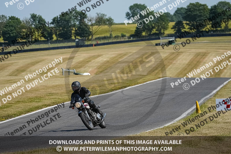 cadwell park;cadwell park photographs;cadwell trackday photographs;enduro digital images;event digital images;eventdigitalimages;peter wileman photography;racing digital images;trackday digital images;trackday photos